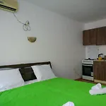 Nev Getaway For 2 * Burgas City