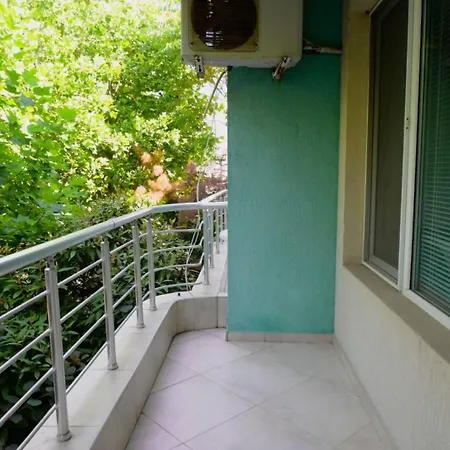 Nev Getaway For 2 Burgas City