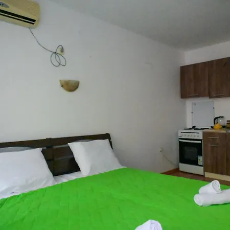 Nev Getaway For 2 * Burgas City