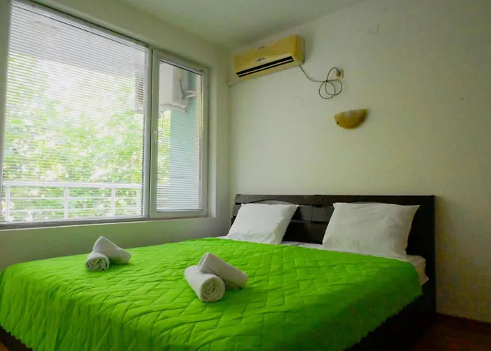 Nev Getaway For 2 Apartment Burgas City